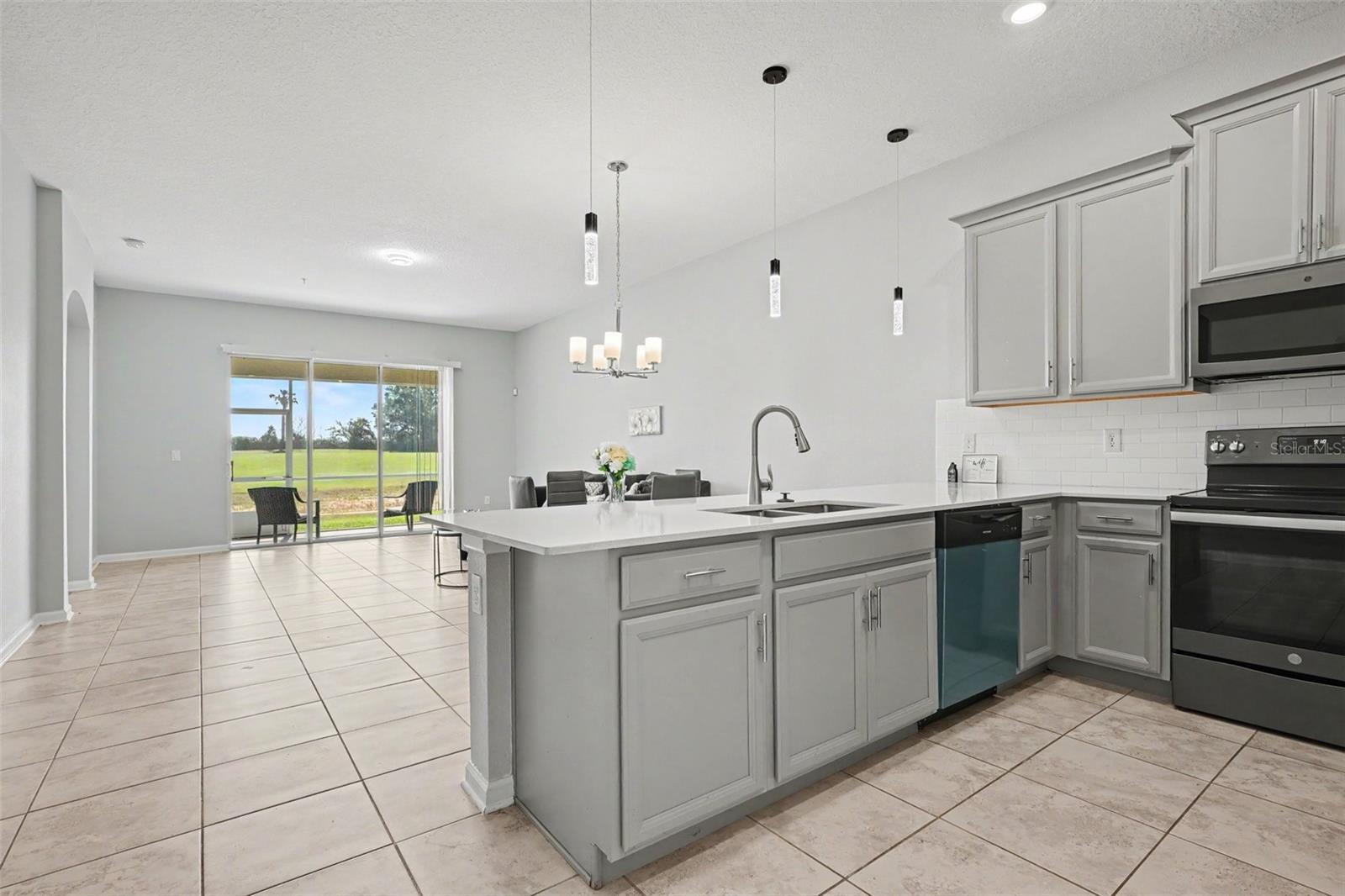 Image 10 of 29 For 833 Ocean Course Avenue 833