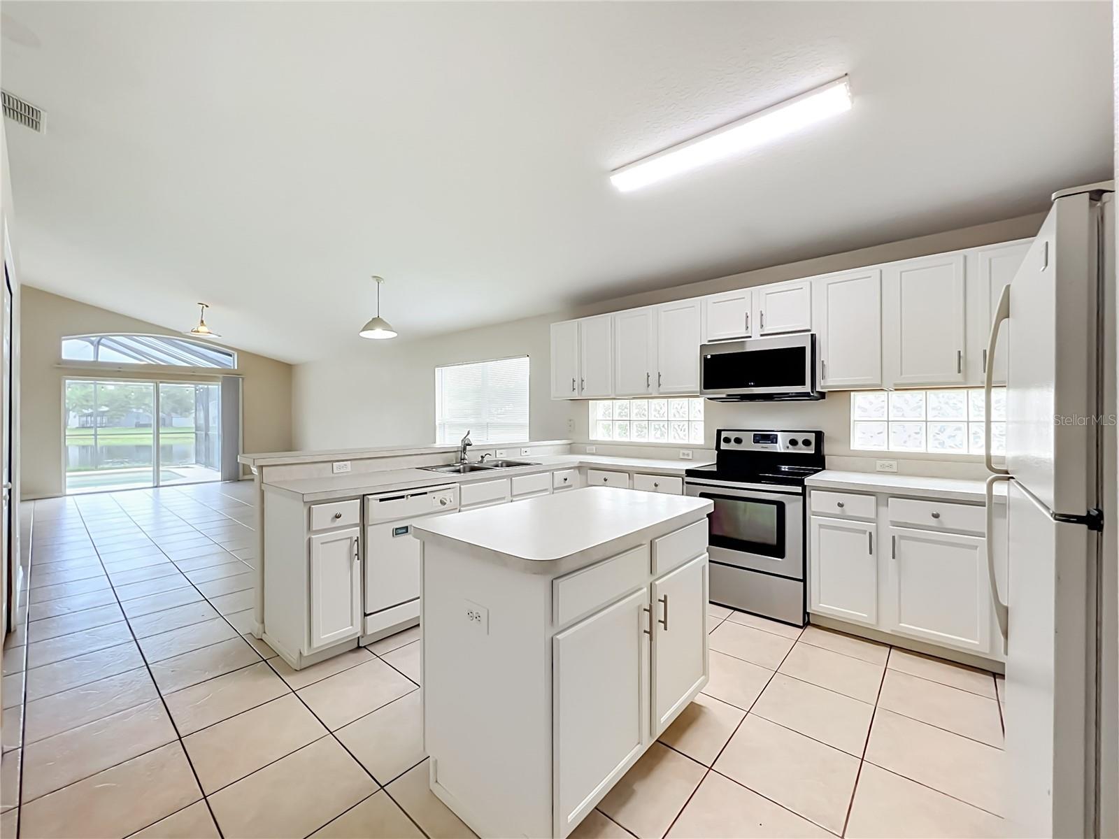 Image 21 of 66 For 5373 Tortuga Drive