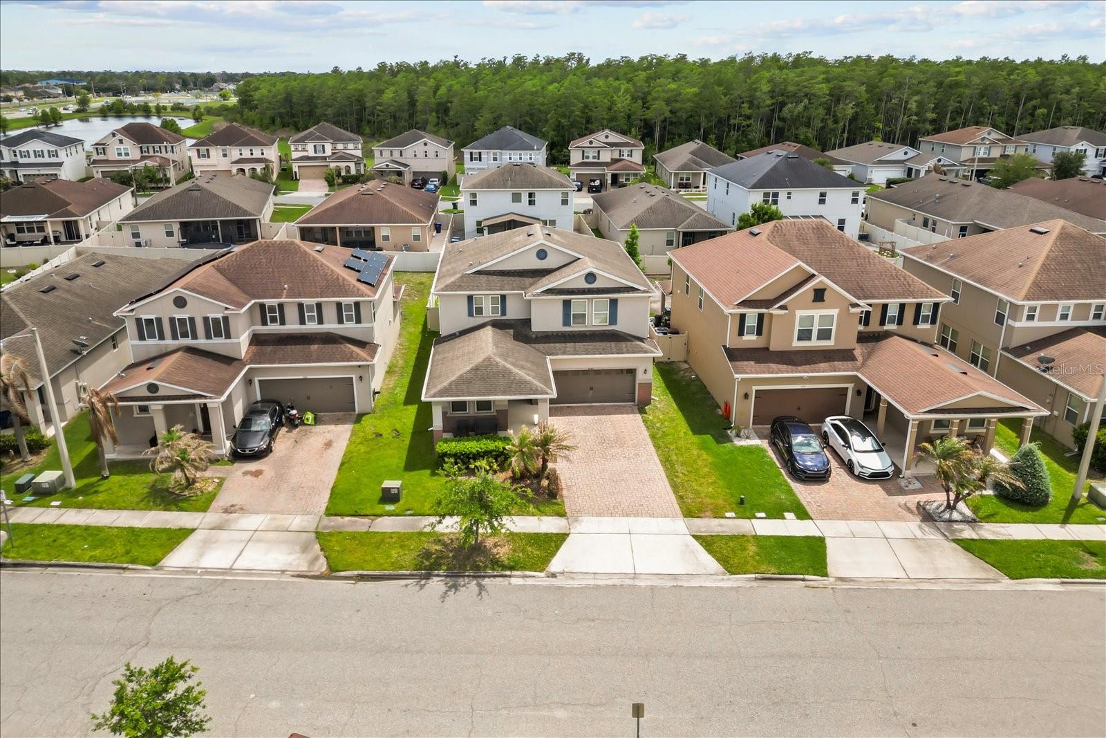 Image 4 of 43 For 3440 Canvas Street