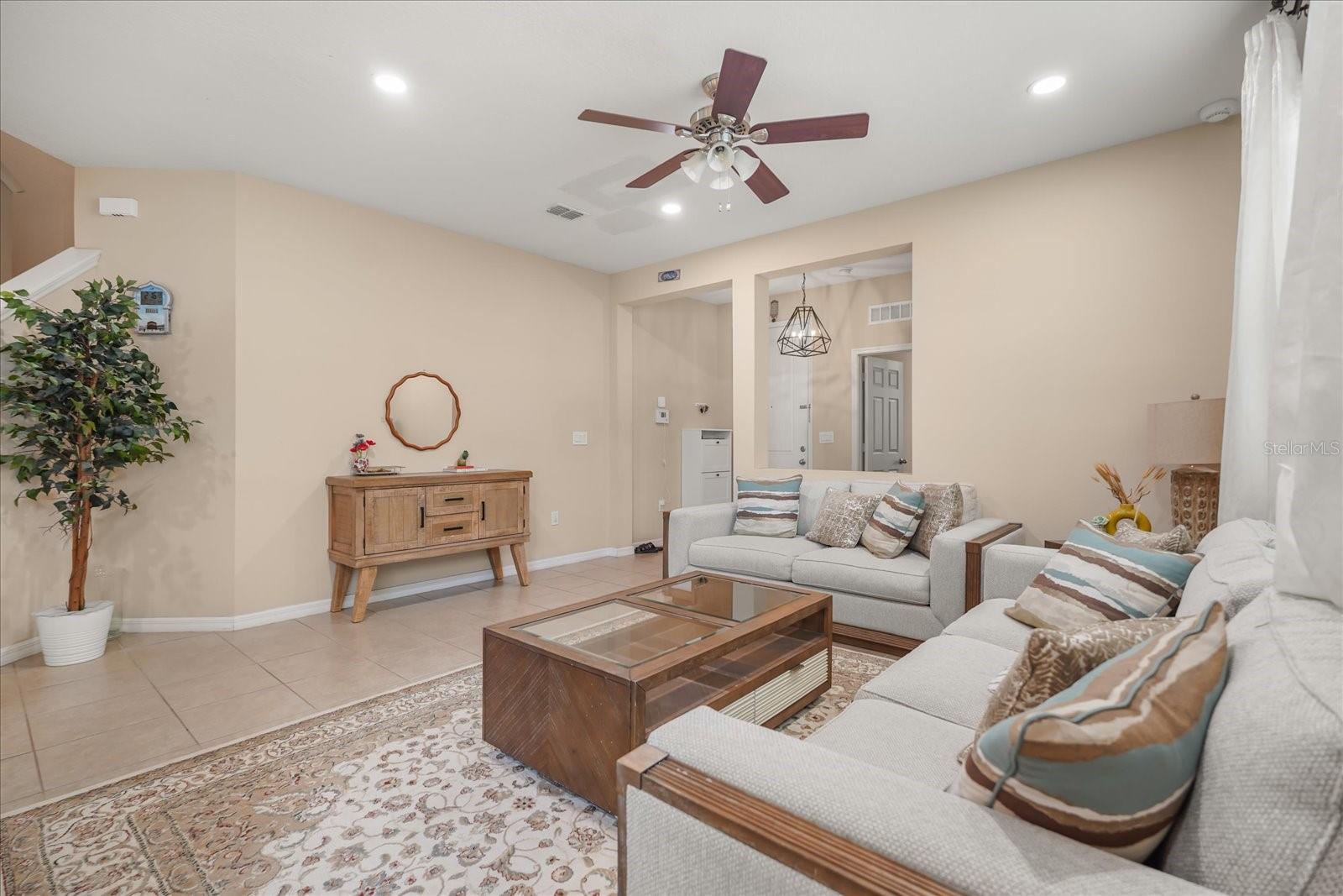 Image 9 of 43 For 3440 Canvas Street