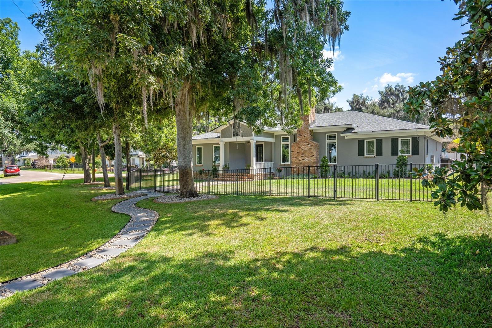 Details for 105 Pine Street, WINDERMERE, FL 34786