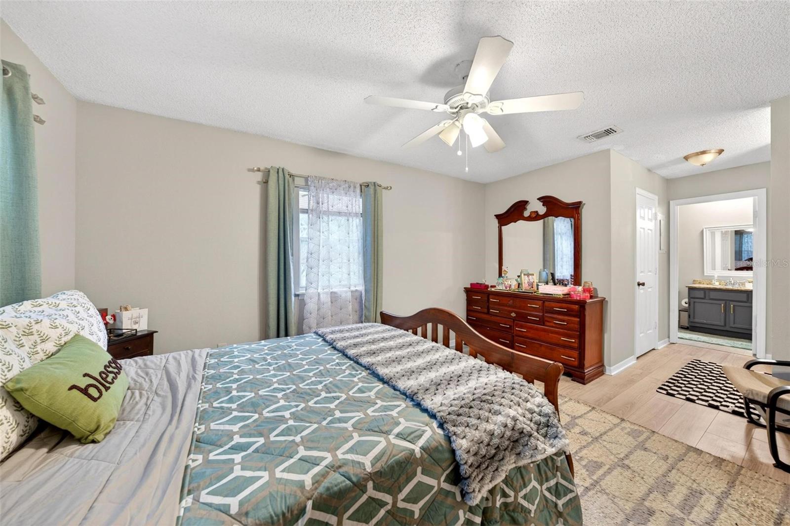 Image 18 of 44 For 7302 Olympia Court