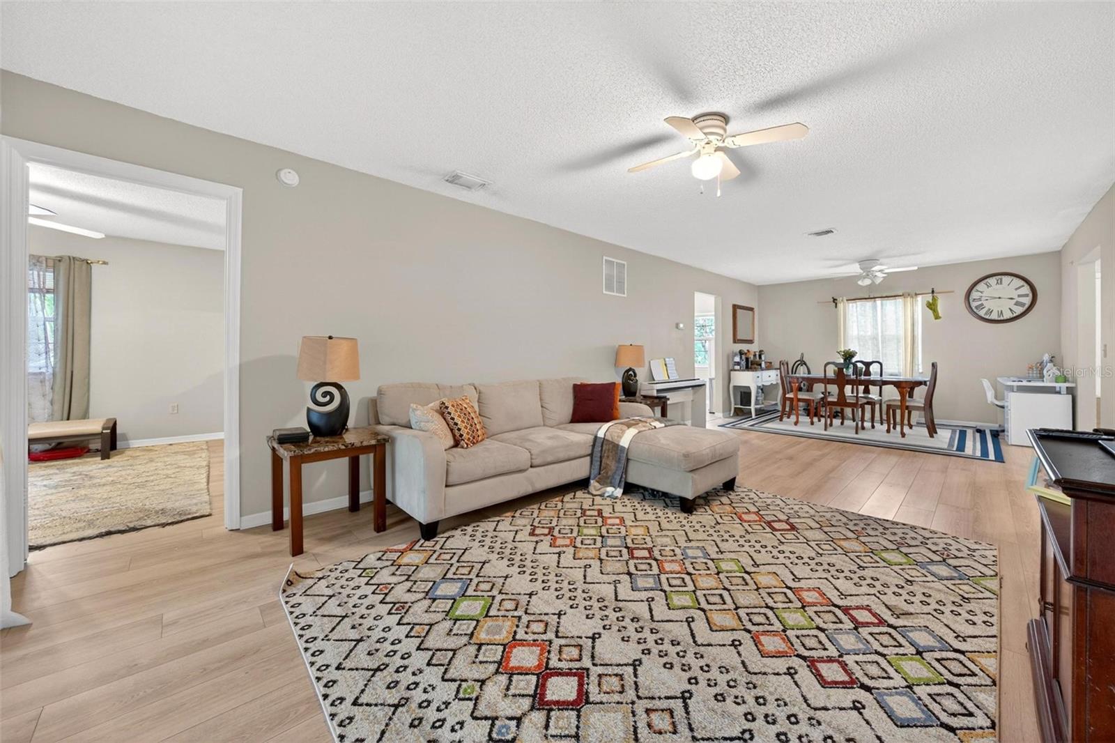 Image 4 of 44 For 7302 Olympia Court