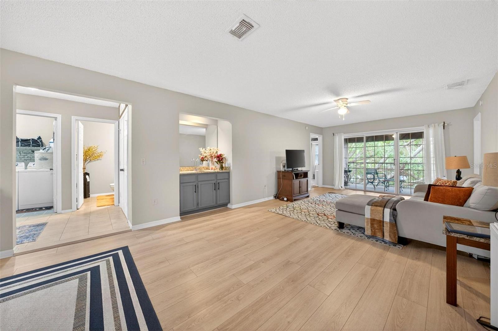 Image 6 of 44 For 7302 Olympia Court