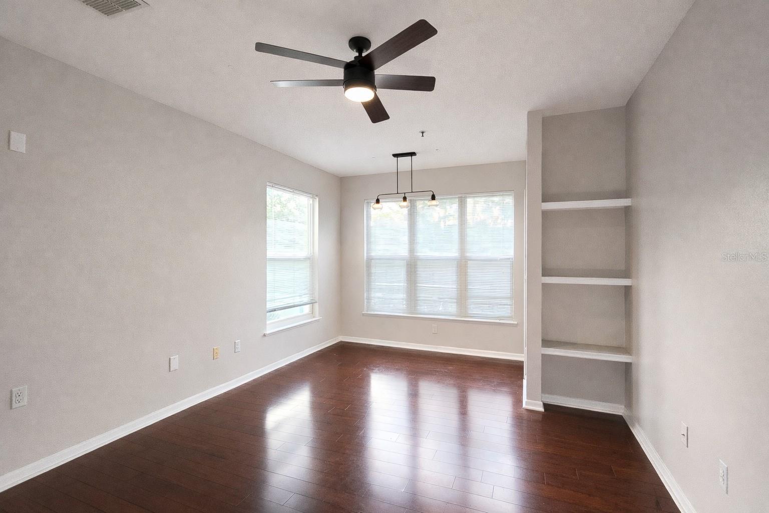 Image 2 of 5 For 8929 Legacy Court 206