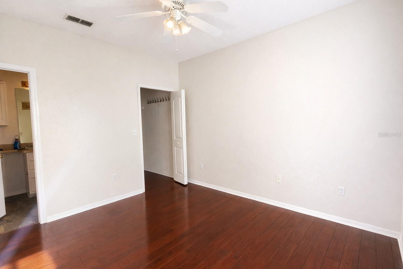 Image 3 of 5 For 8929 Legacy Court 206