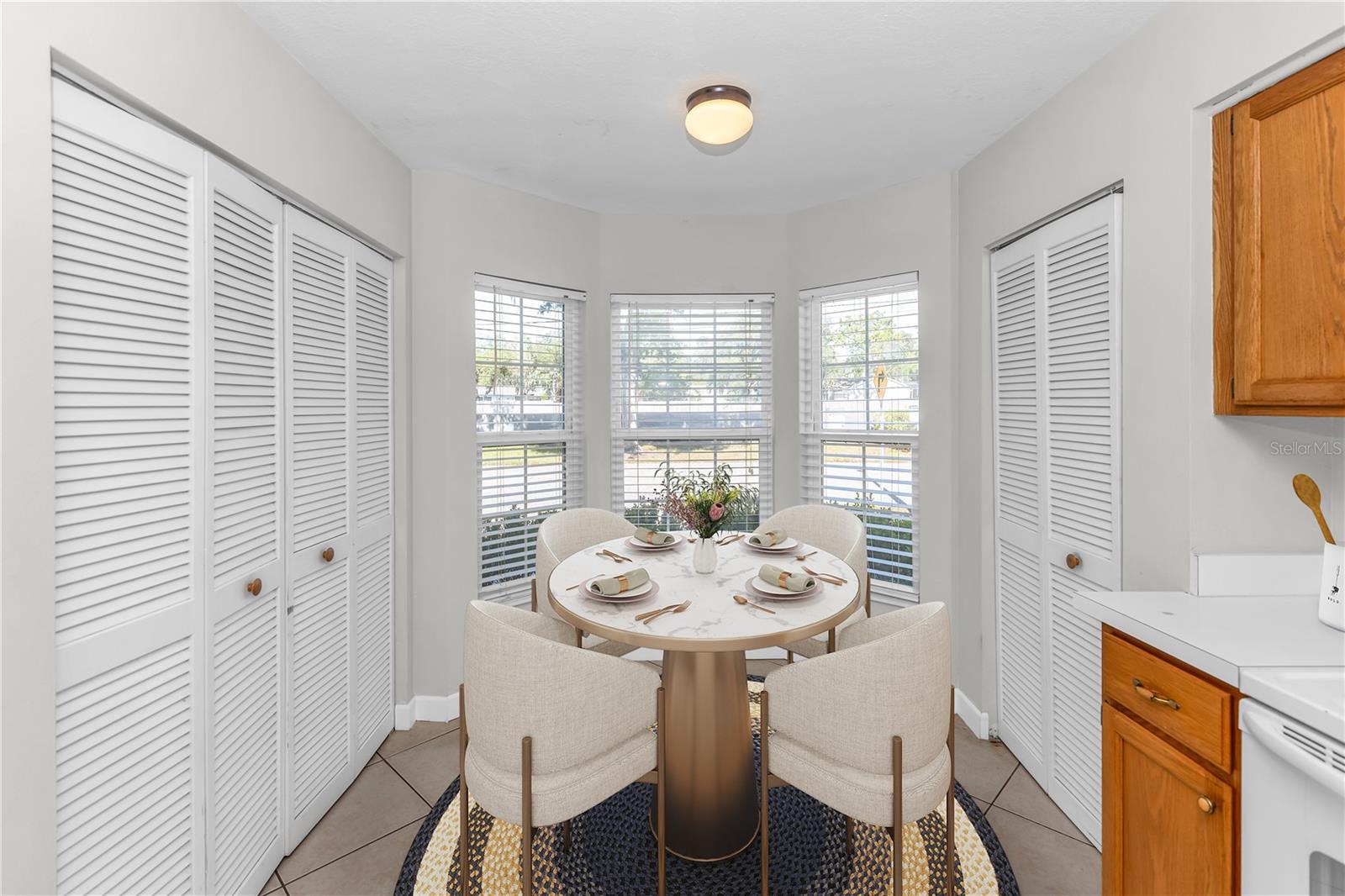 Image 10 of 36 For 4490 Brook Hollow Circle