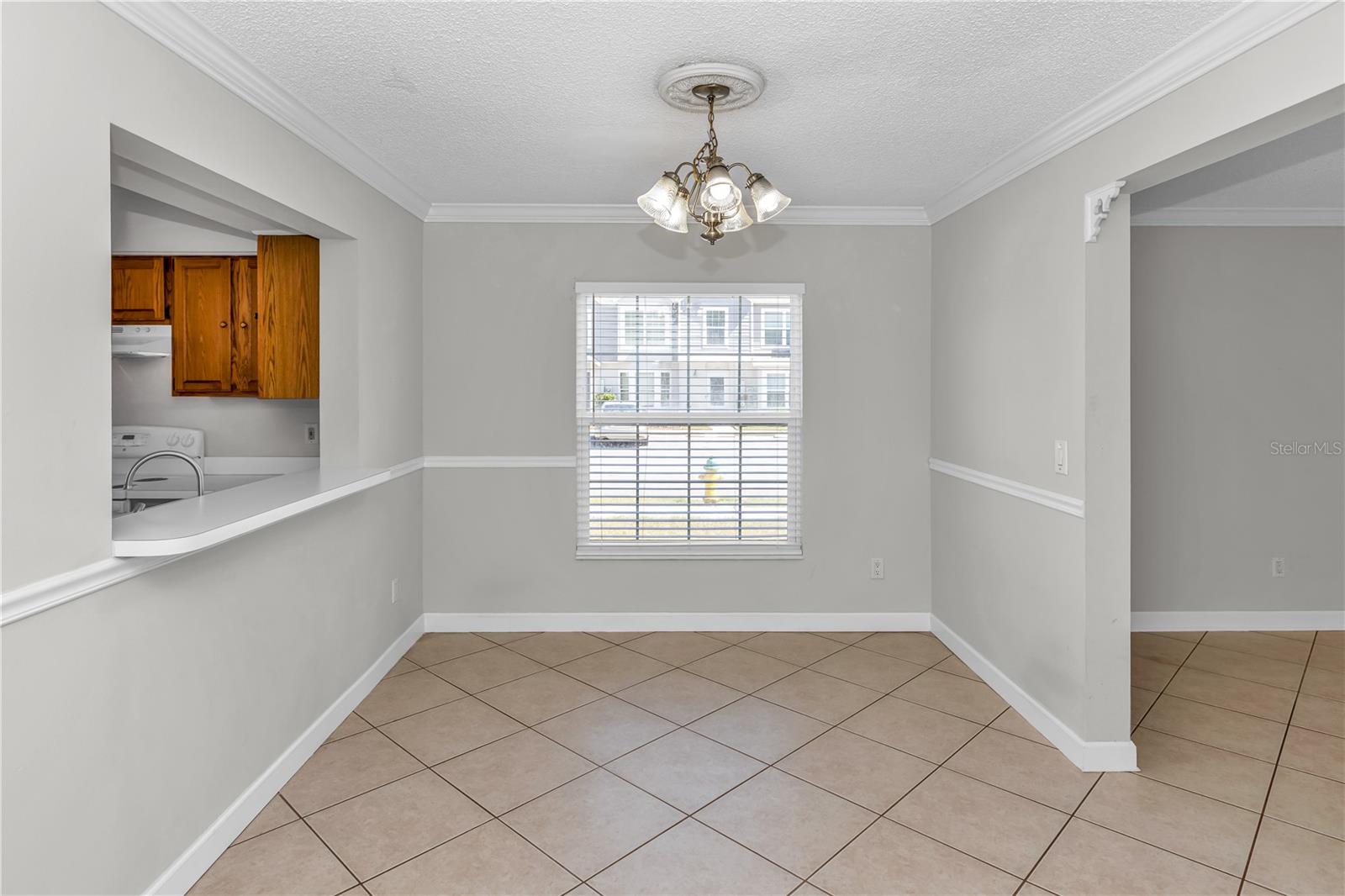 Image 6 of 36 For 4490 Brook Hollow Circle