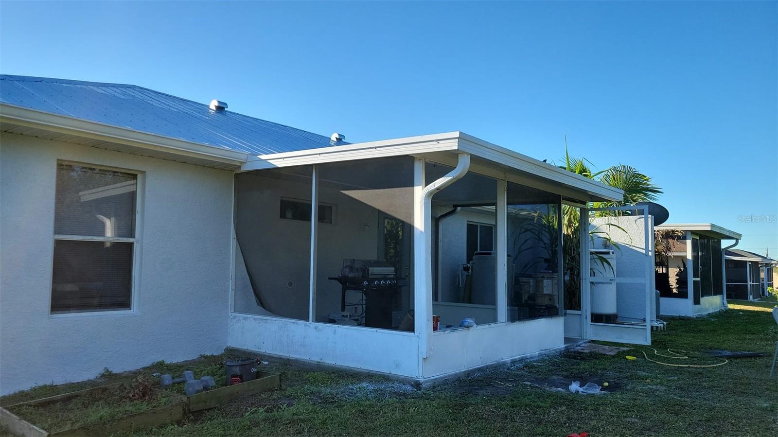 Image 11 of 11 For 2209-2211 Daniel Avenue N