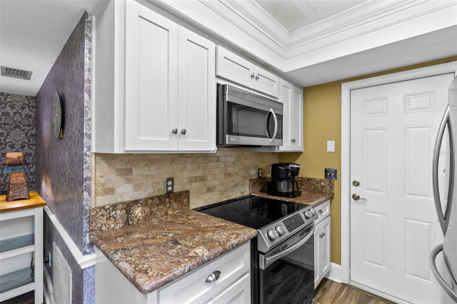 Image 33 of 36 For 118 Partridge Circle