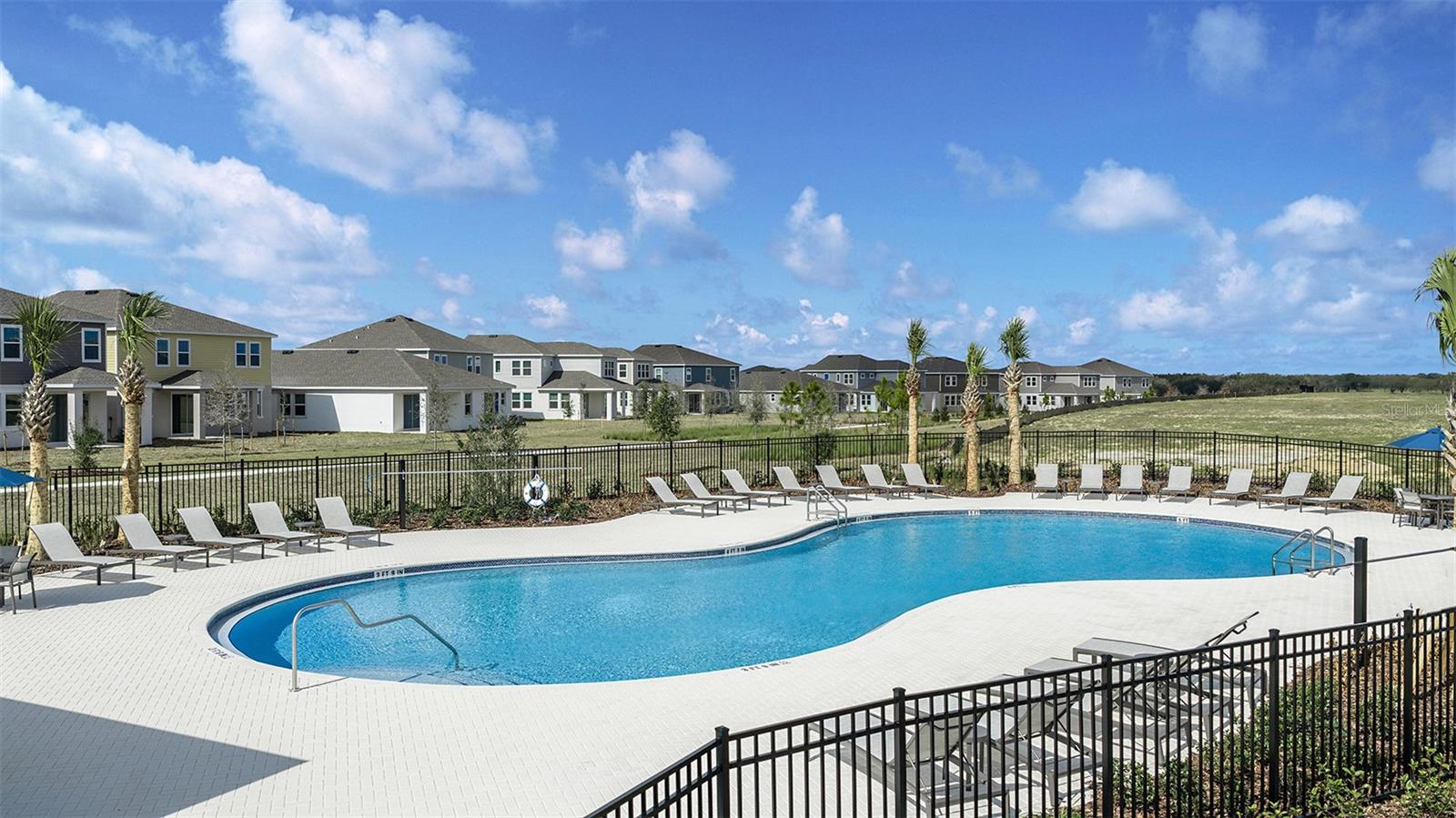 Image 6 of 10 For 216 Streamwater Way