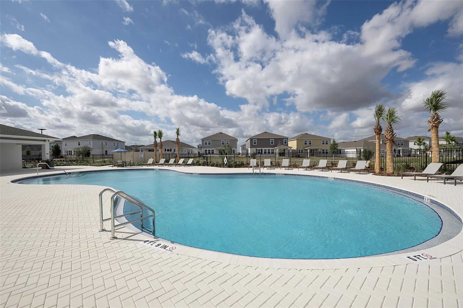 Image 9 of 10 For 216 Streamwater Way