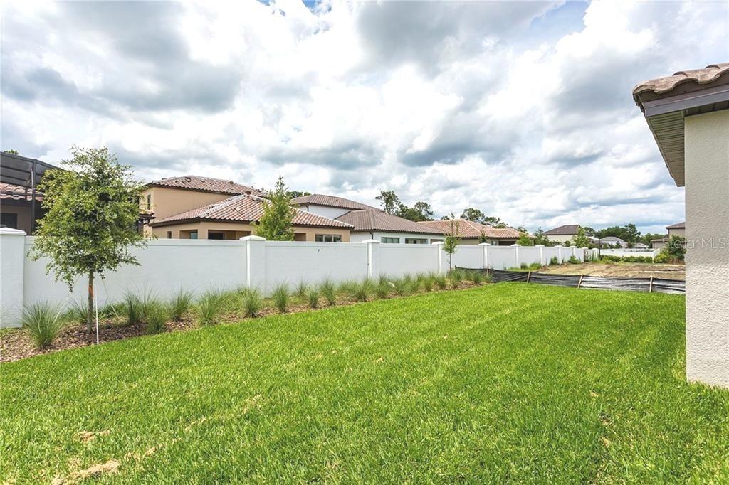 Image 18 of 19 For 11625 Meadow Grove Cir
