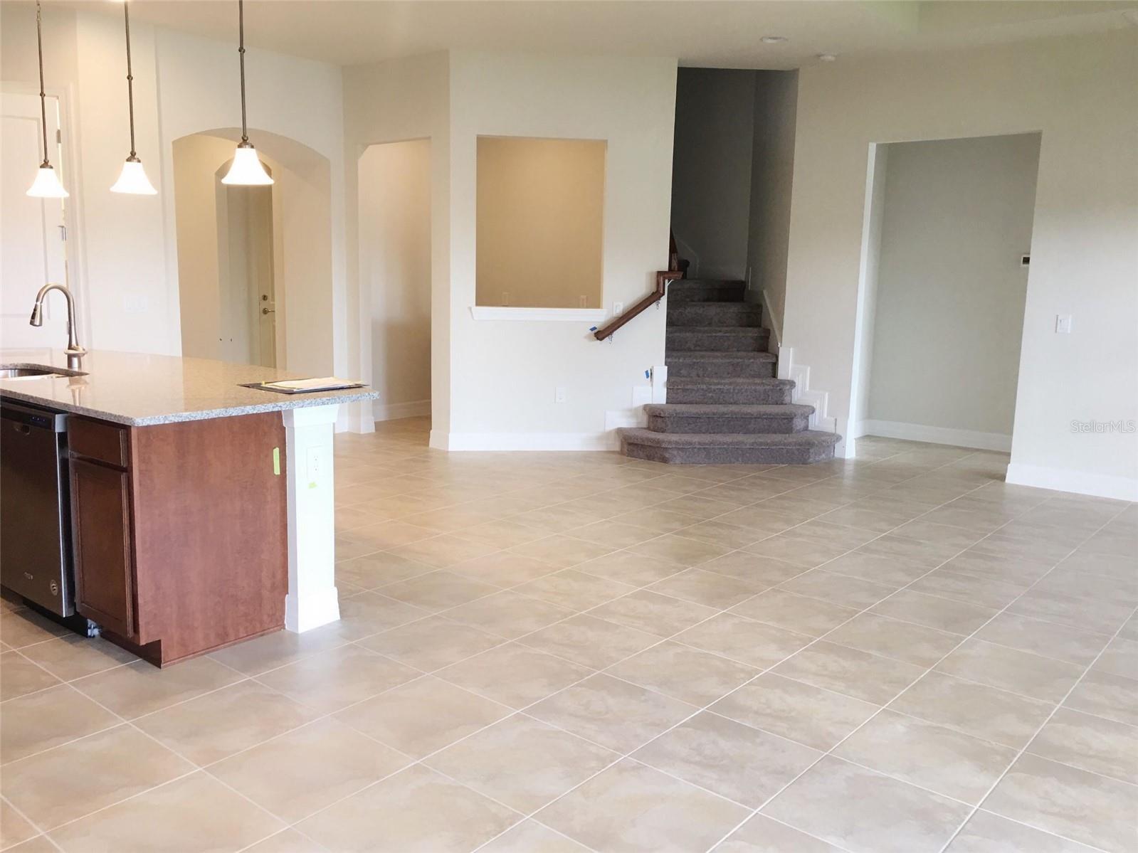 Image 3 of 19 For 11625 Meadow Grove Cir