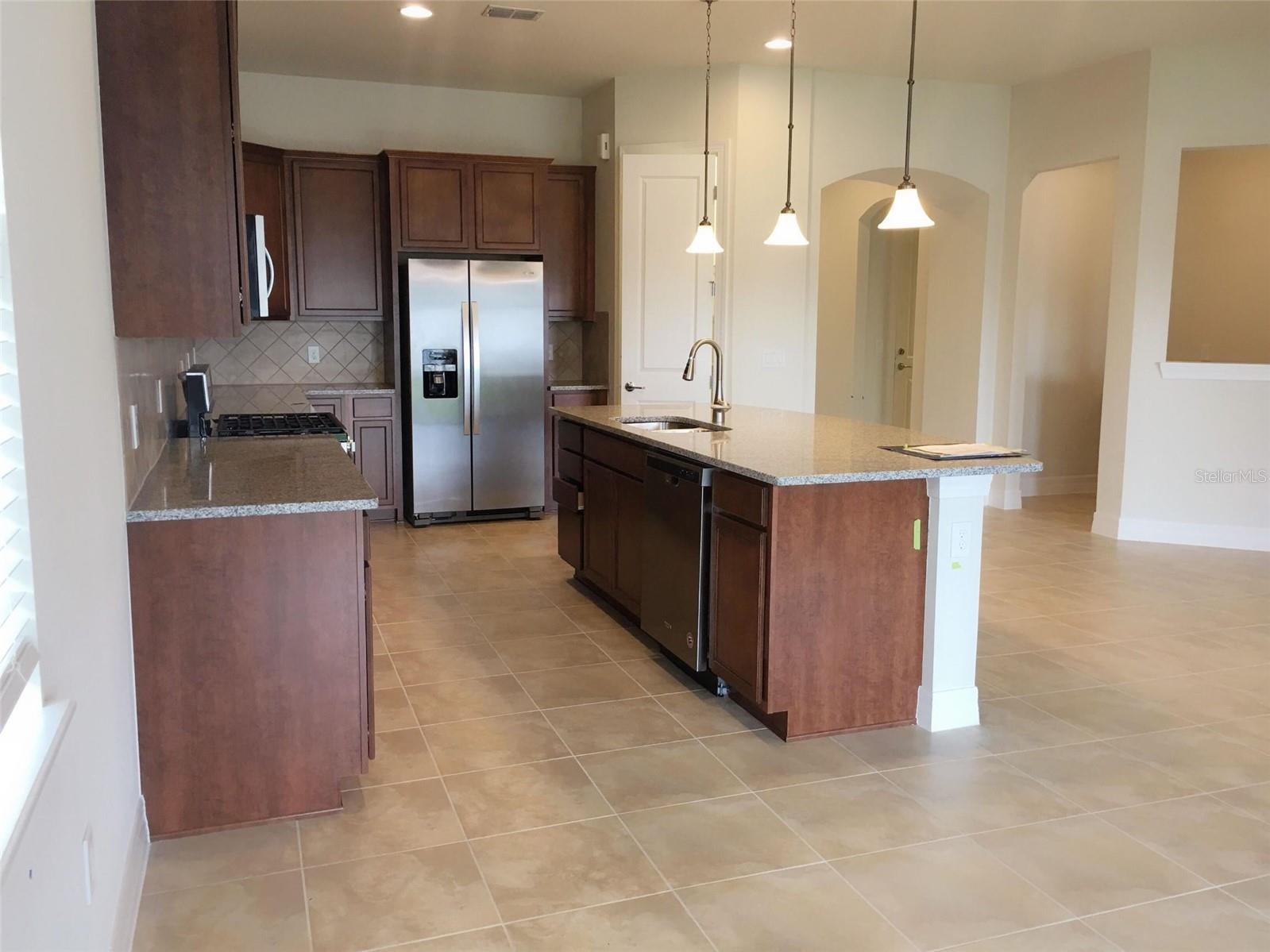 Image 8 of 19 For 11625 Meadow Grove Cir