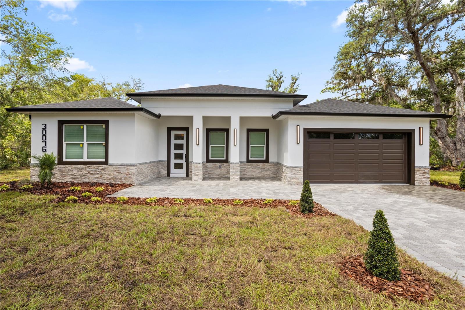 Image 11 of 53 For 30076 Apricot Avenue
