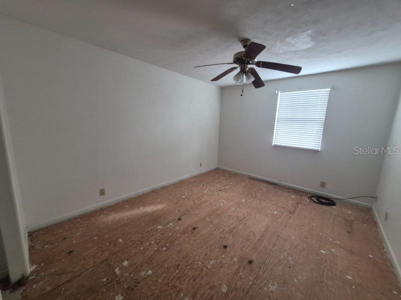 Image 12 of 14 For 1702 Ketch Place