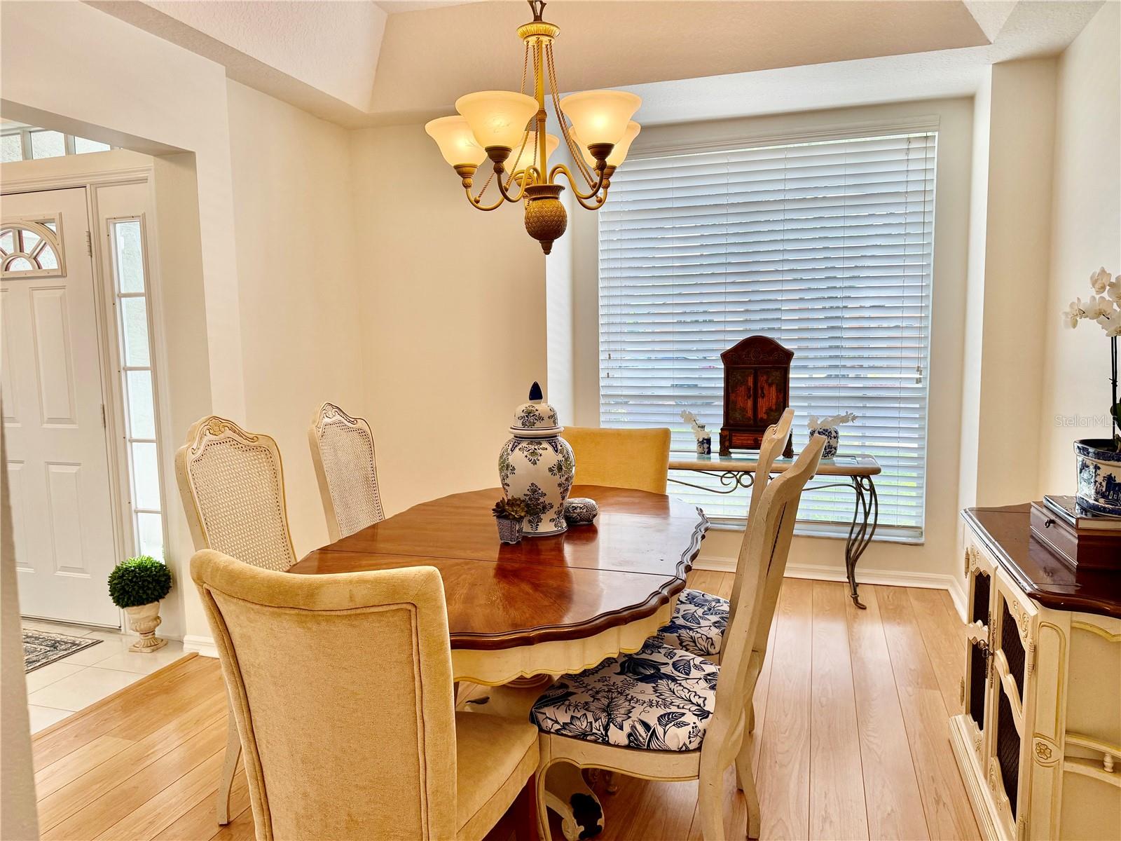 Image 9 of 37 For 2168 Inverness Court