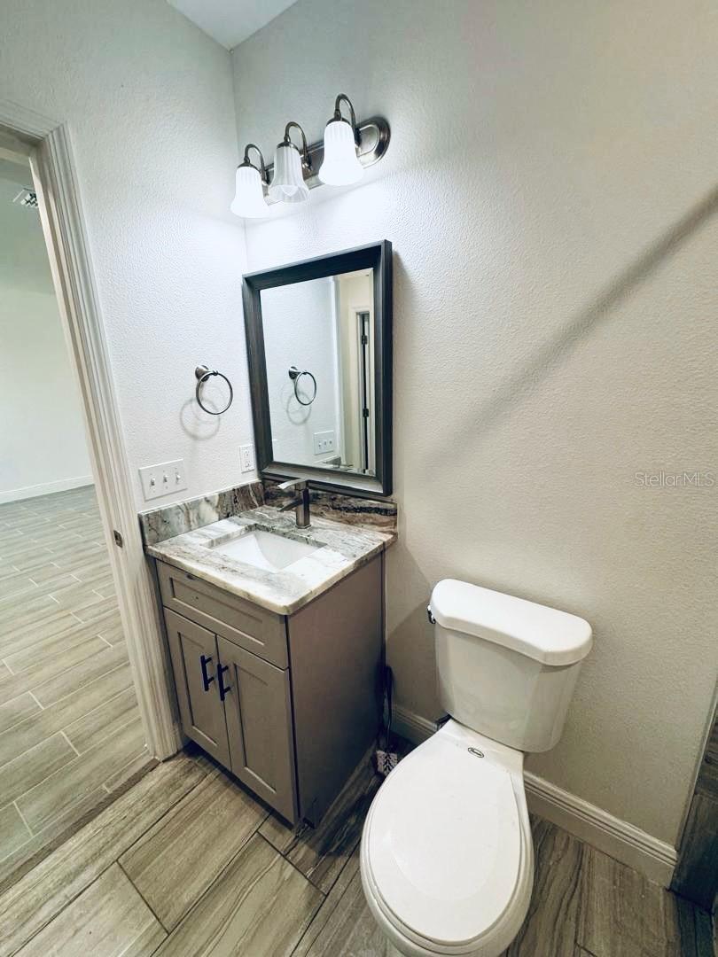 Image 18 of 28 For 309 Clermont Drive B
