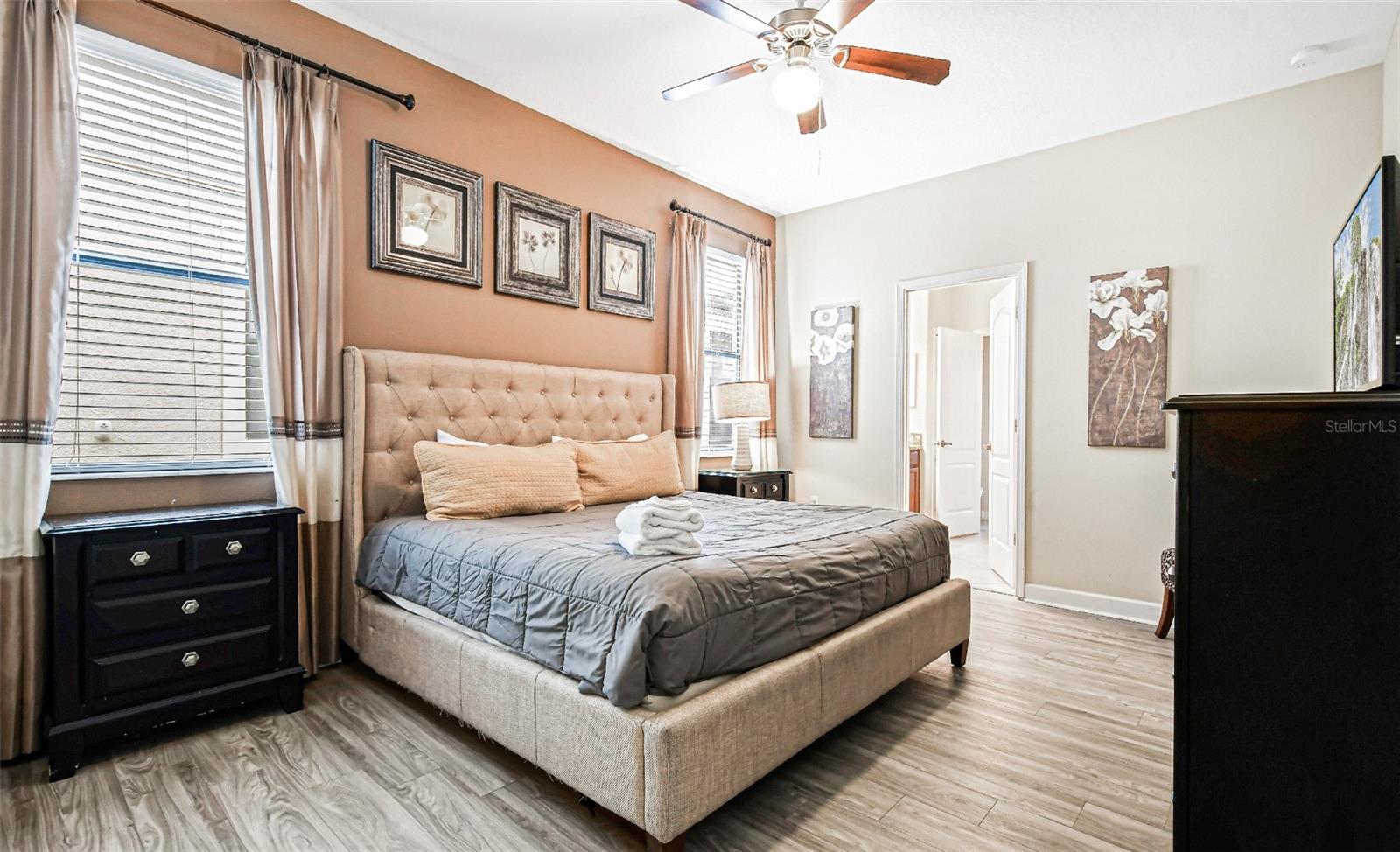 Image 11 of 55 For 9026 Shadow Mountain Street