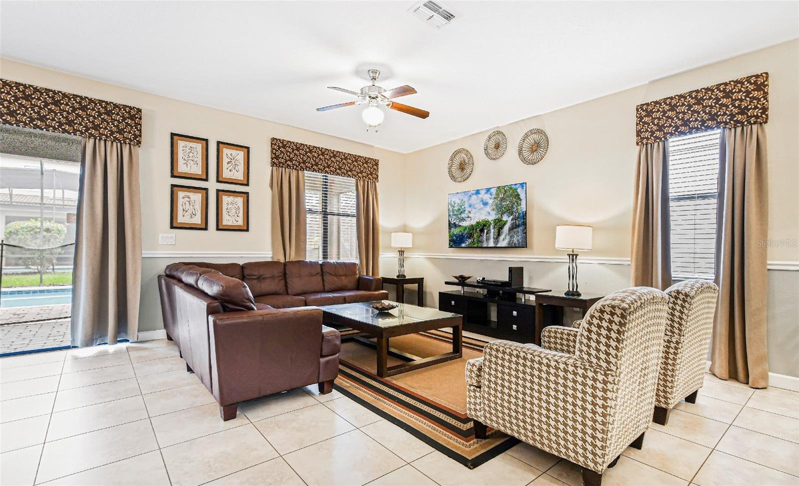 Image 8 of 55 For 9026 Shadow Mountain Street