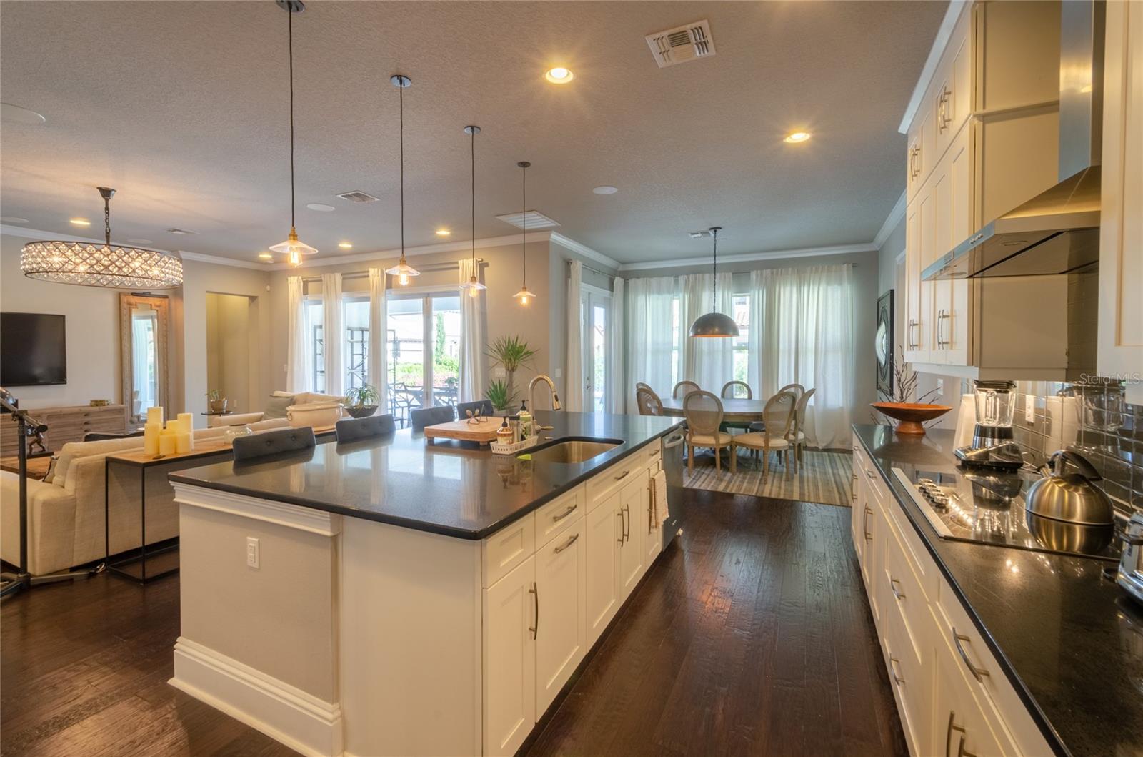 Image 12 of 27 For 8539 Pippen Drive