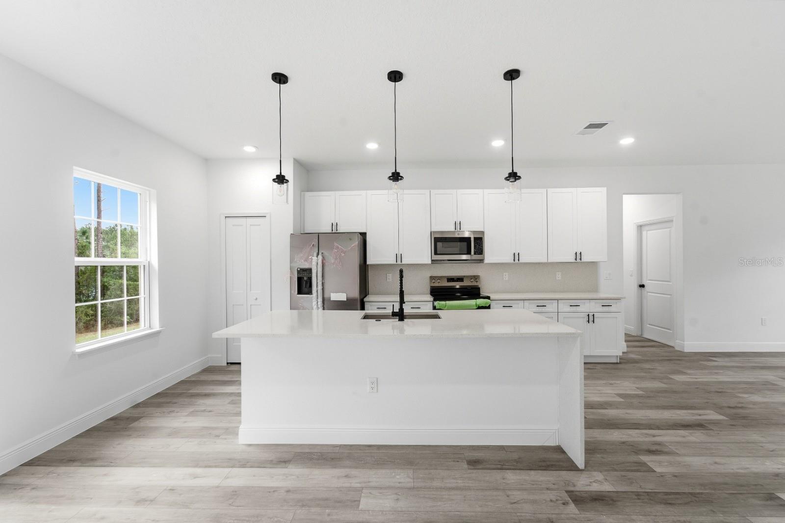 Image 10 of 23 For 2773 147th Street