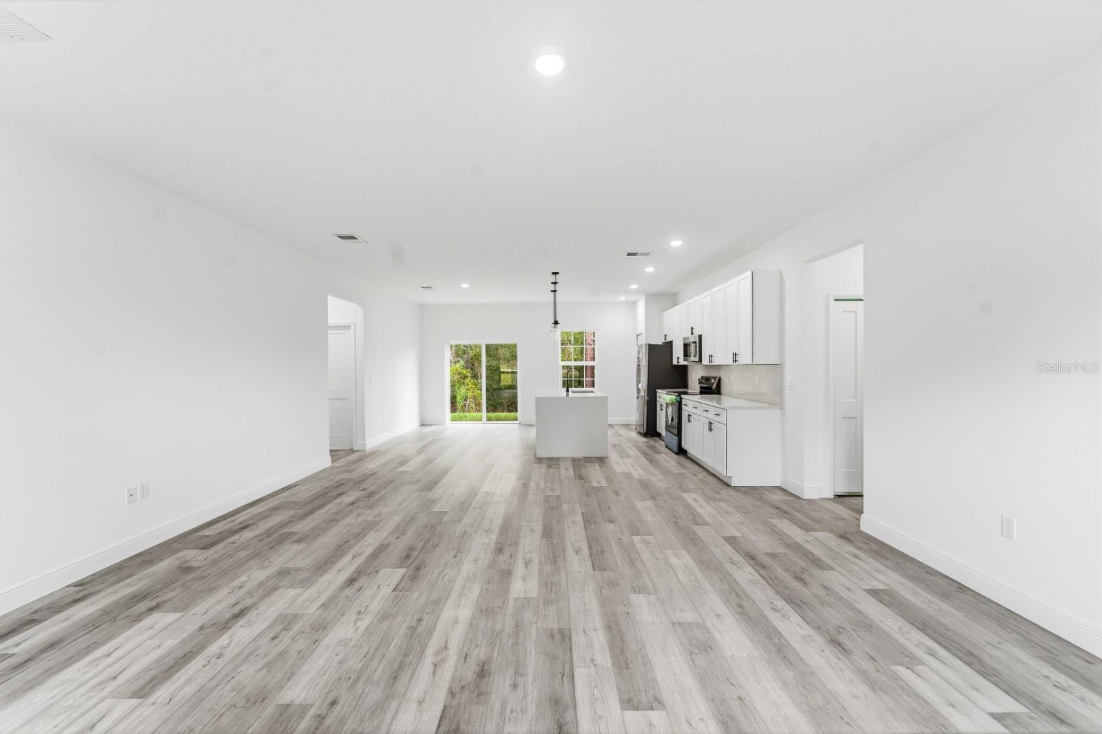 Image 12 of 23 For 2773 147th Street