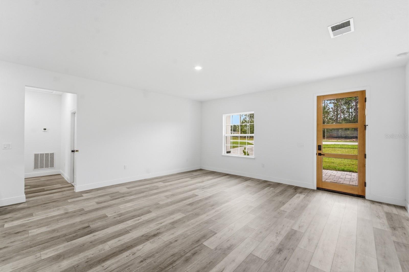 Image 19 of 23 For 2773 147th Street