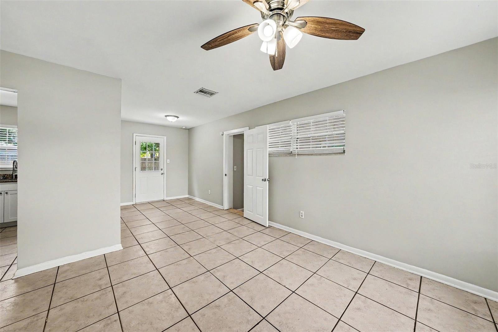 Image 4 of 13 For 10209 28th Street