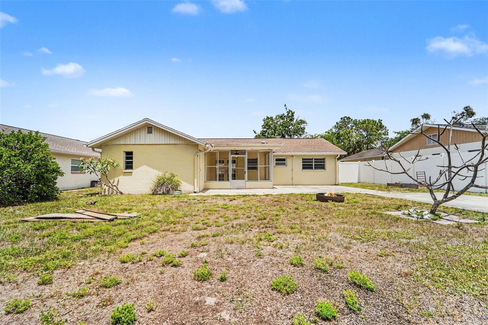 Image 12 of 14 For 8332 Fishhawk Avenue