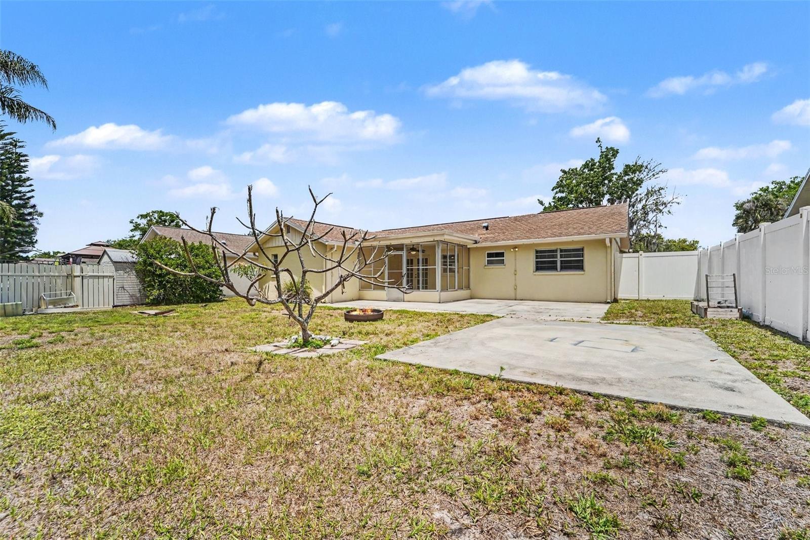Image 13 of 14 For 8332 Fishhawk Avenue