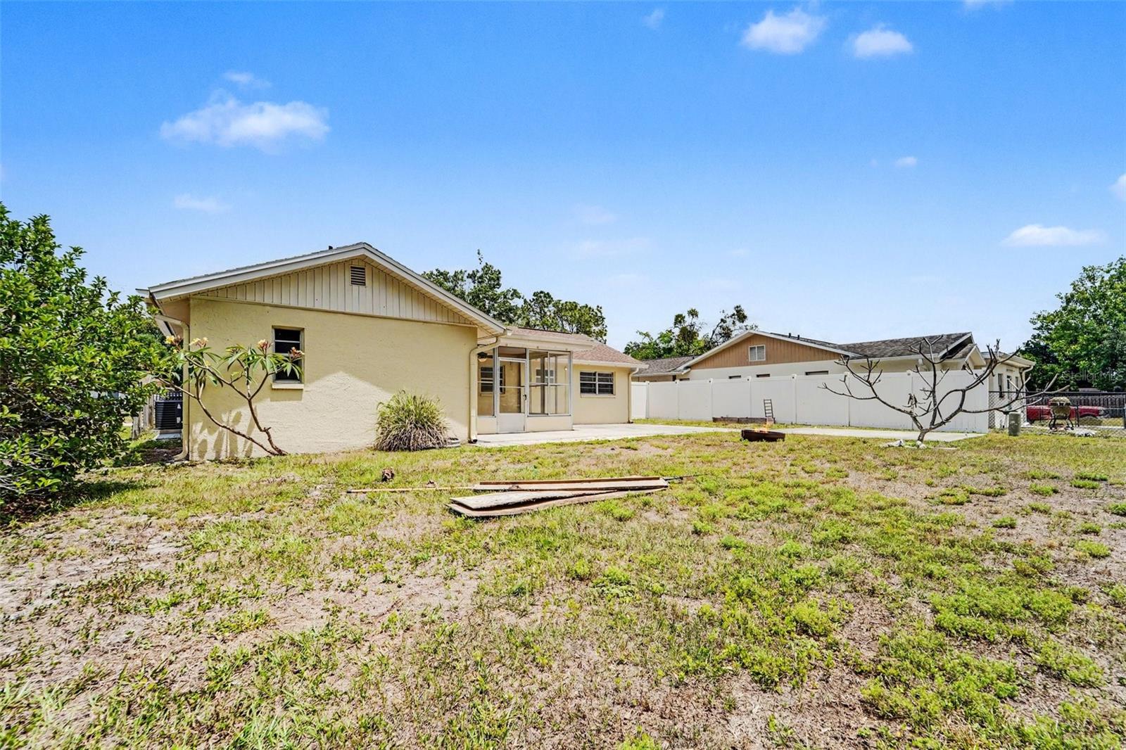 Image 14 of 14 For 8332 Fishhawk Avenue