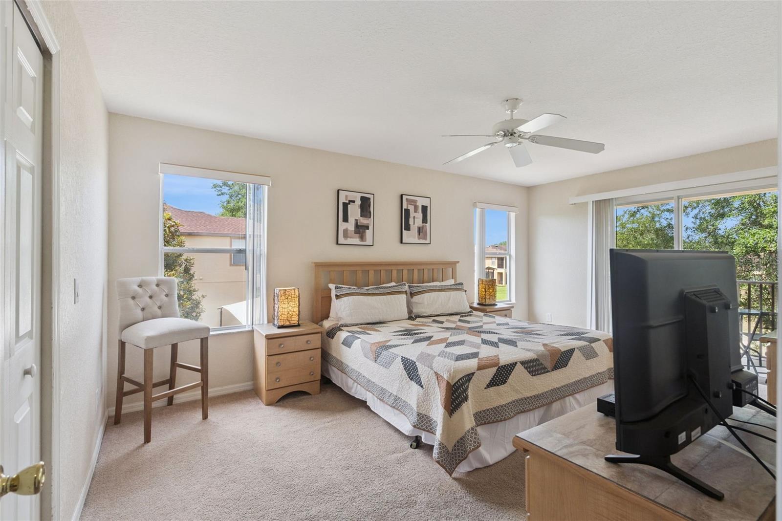 Image 7 of 20 For 2205 Calabria Avenue