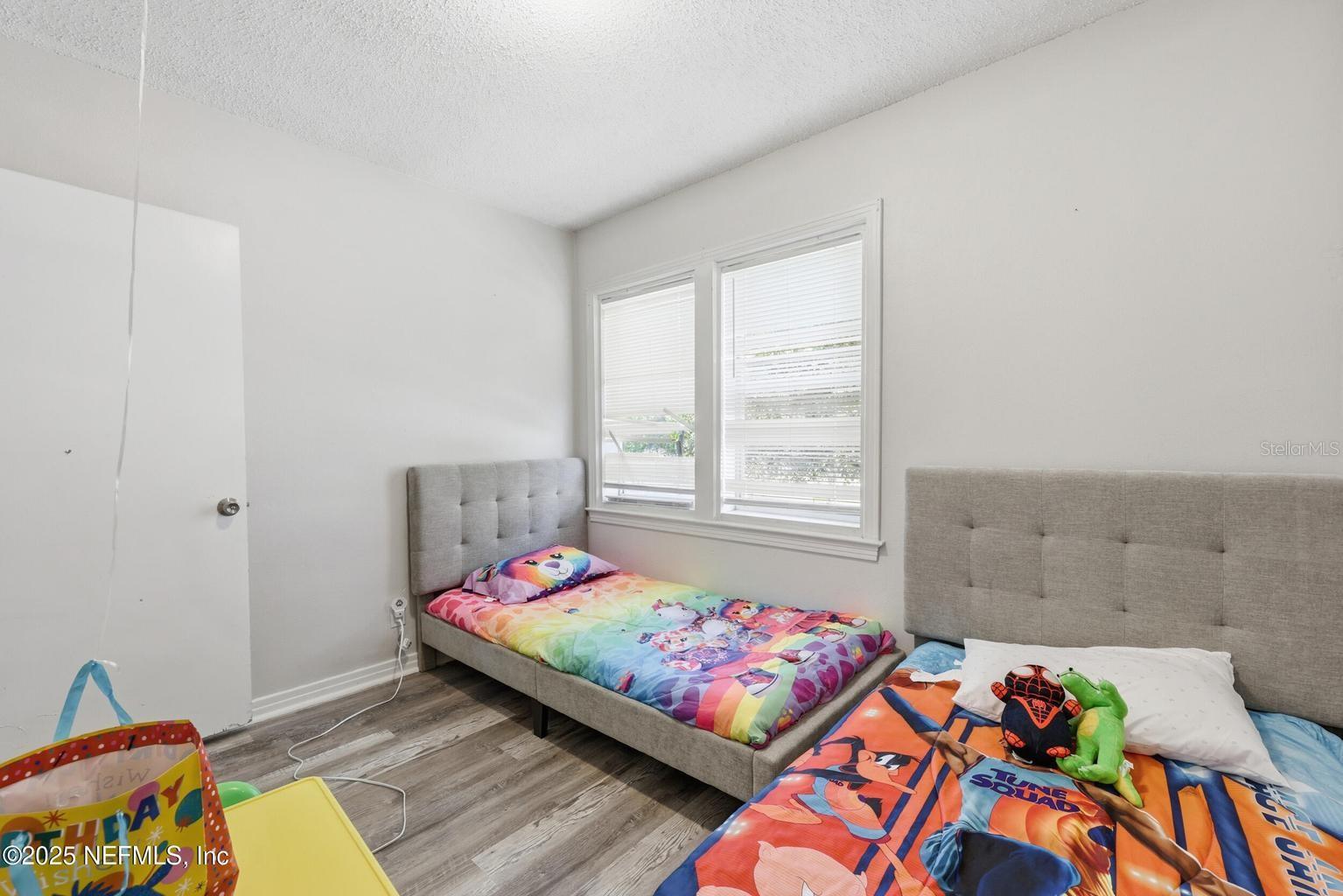 Image 12 of 26 For 1305 Melson Avenue