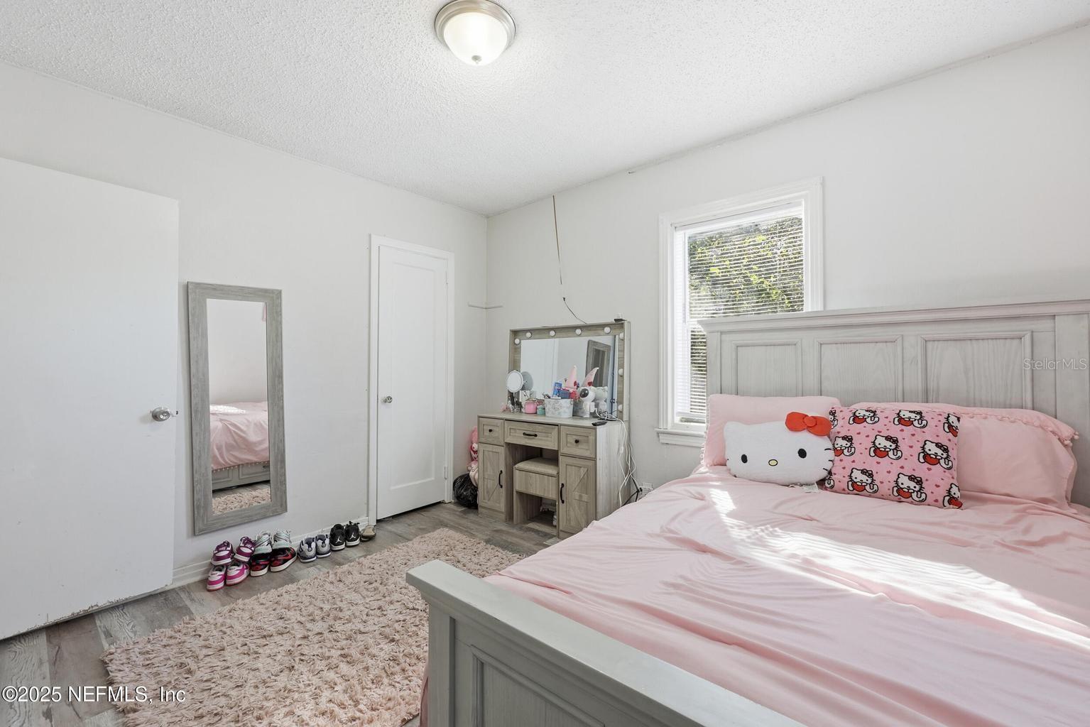 Image 14 of 26 For 1305 Melson Avenue