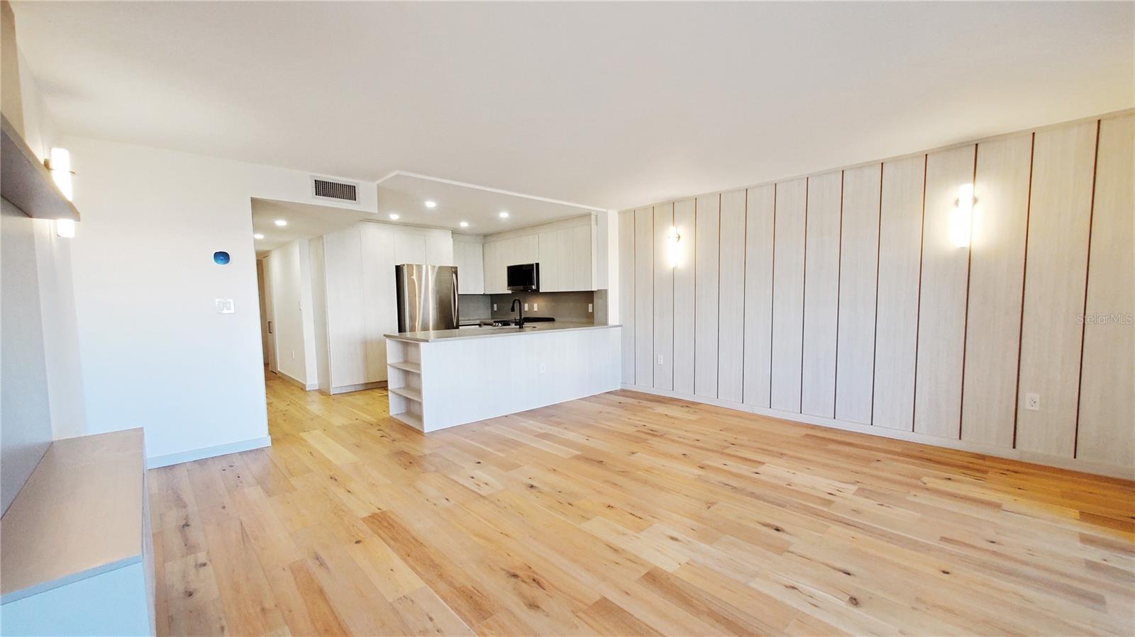 Image 9 of 17 For 106 1st Street E 311