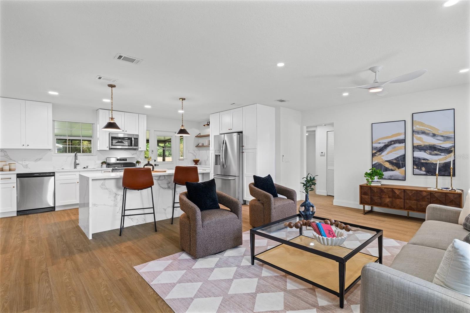 Image 17 of 51 For 4533 Water Oak Lane
