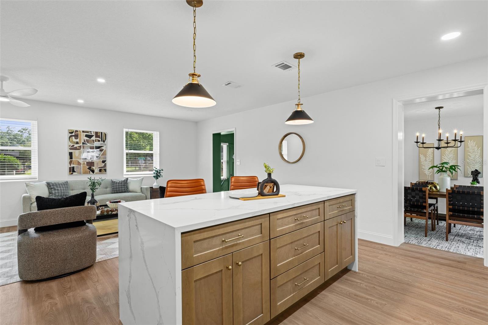 Image 24 of 51 For 4533 Water Oak Lane