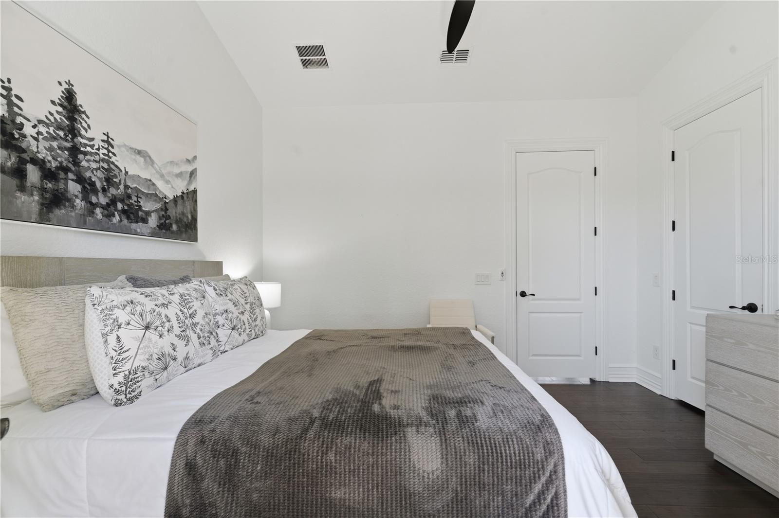Image 36 of 100 For 9222 Tibet Pointe Circle