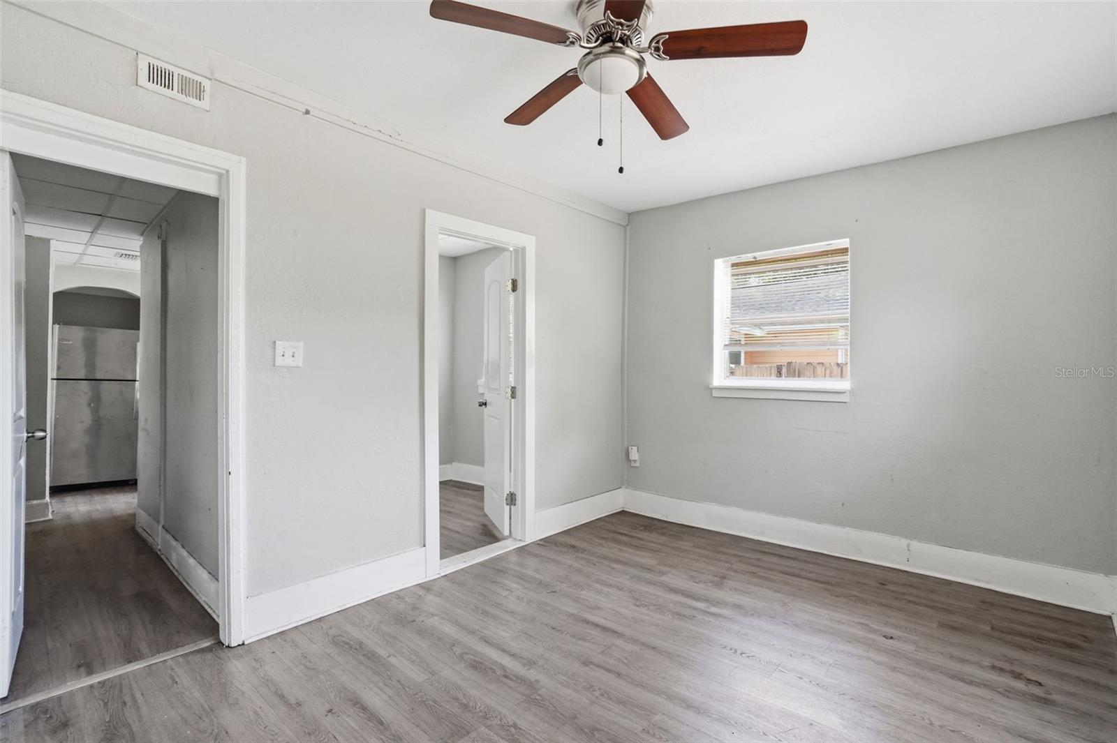 Image 16 of 29 For 1909 19th Street S