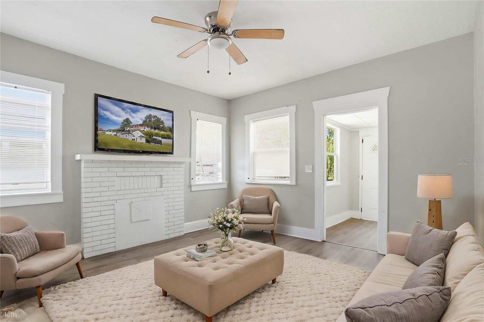 Image 2 of 29 For 1909 19th Street S