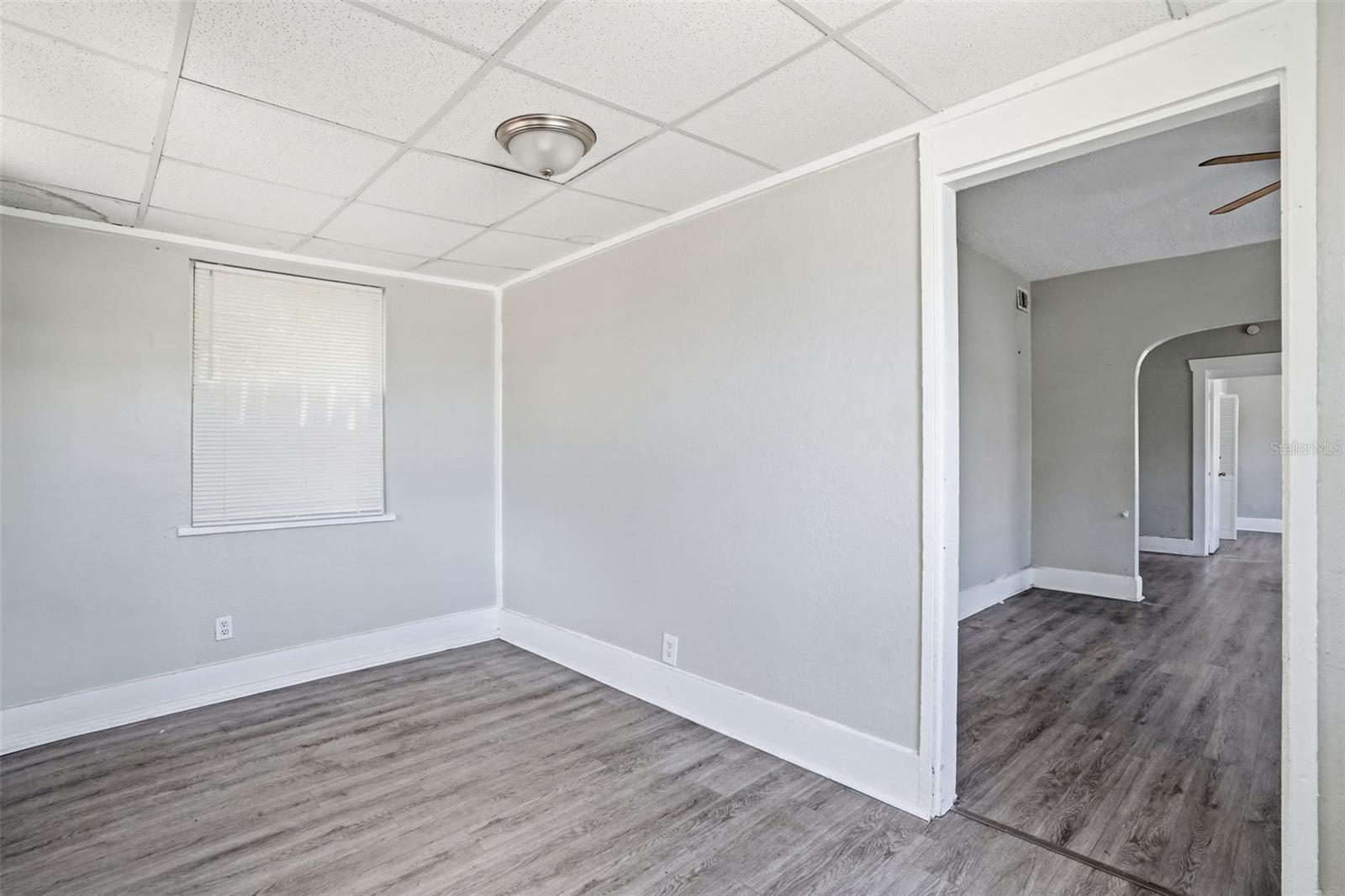 Image 7 of 29 For 1909 19th Street S
