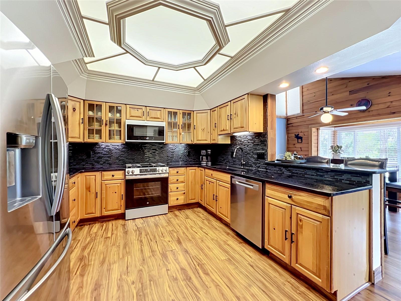 Image 10 of 65 For 1400 Carpenter Road