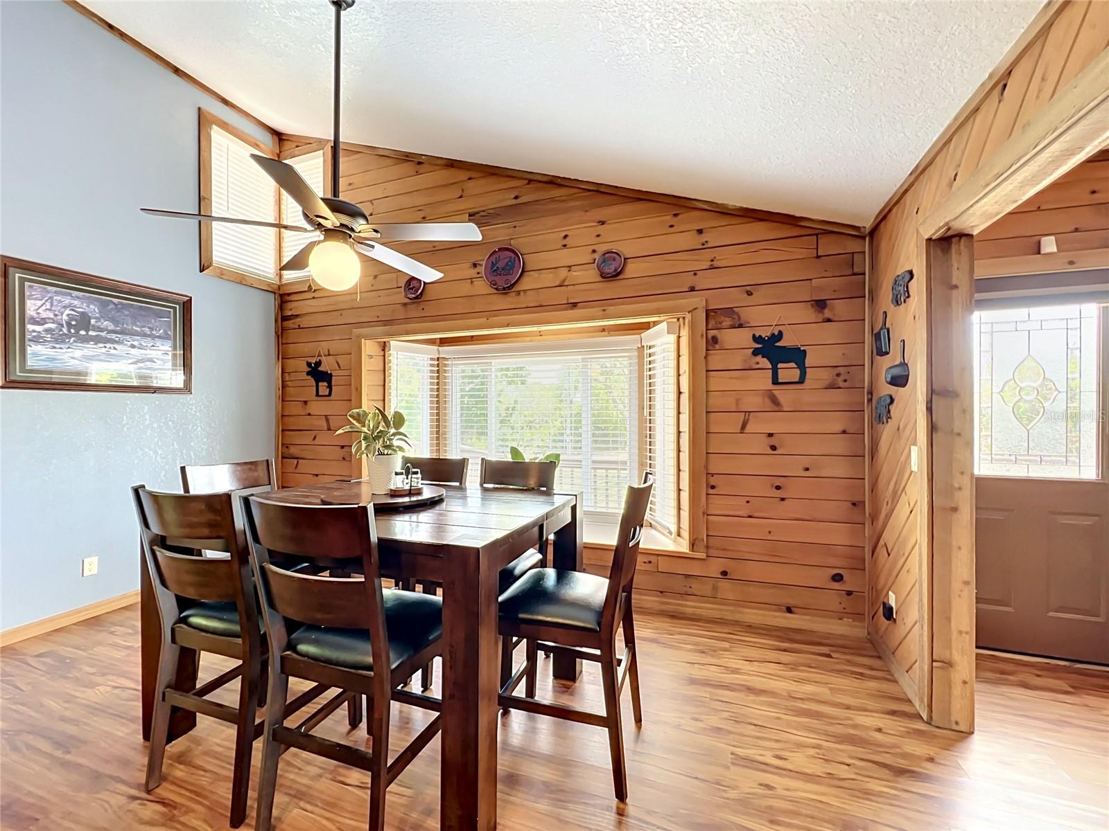 Image 21 of 65 For 1400 Carpenter Road