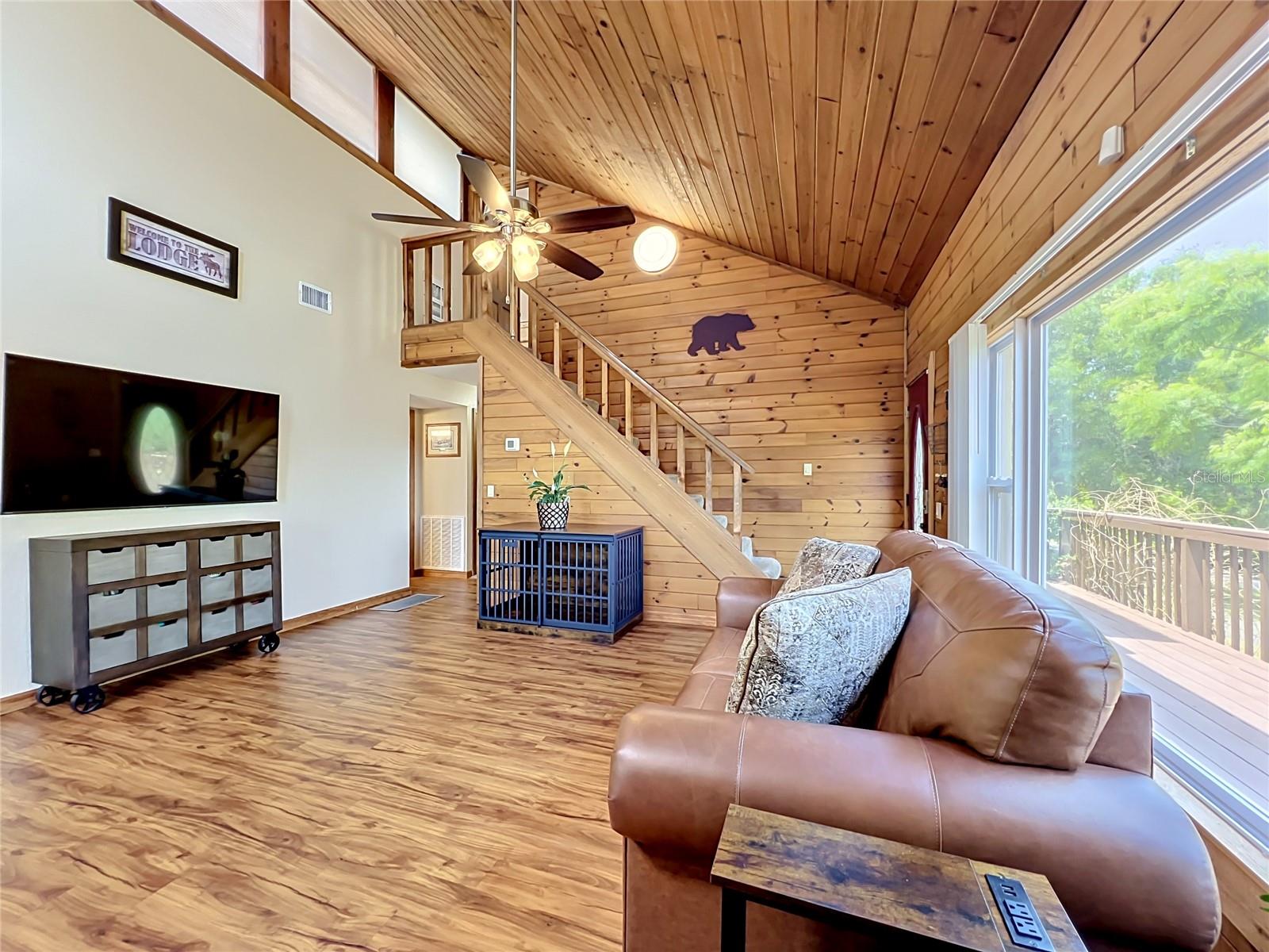 Image 3 of 65 For 1400 Carpenter Road
