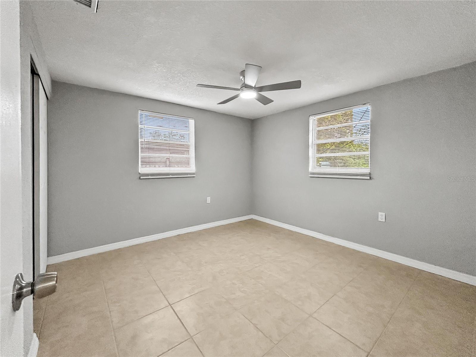 Image 13 of 21 For 1332 Jennings Drive