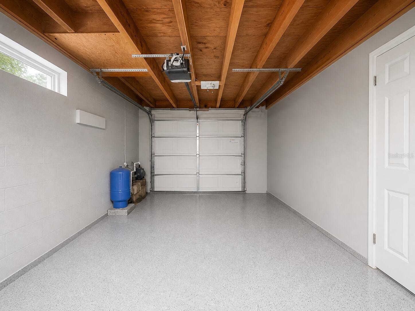 Image 19 of 21 For 1332 Jennings Drive