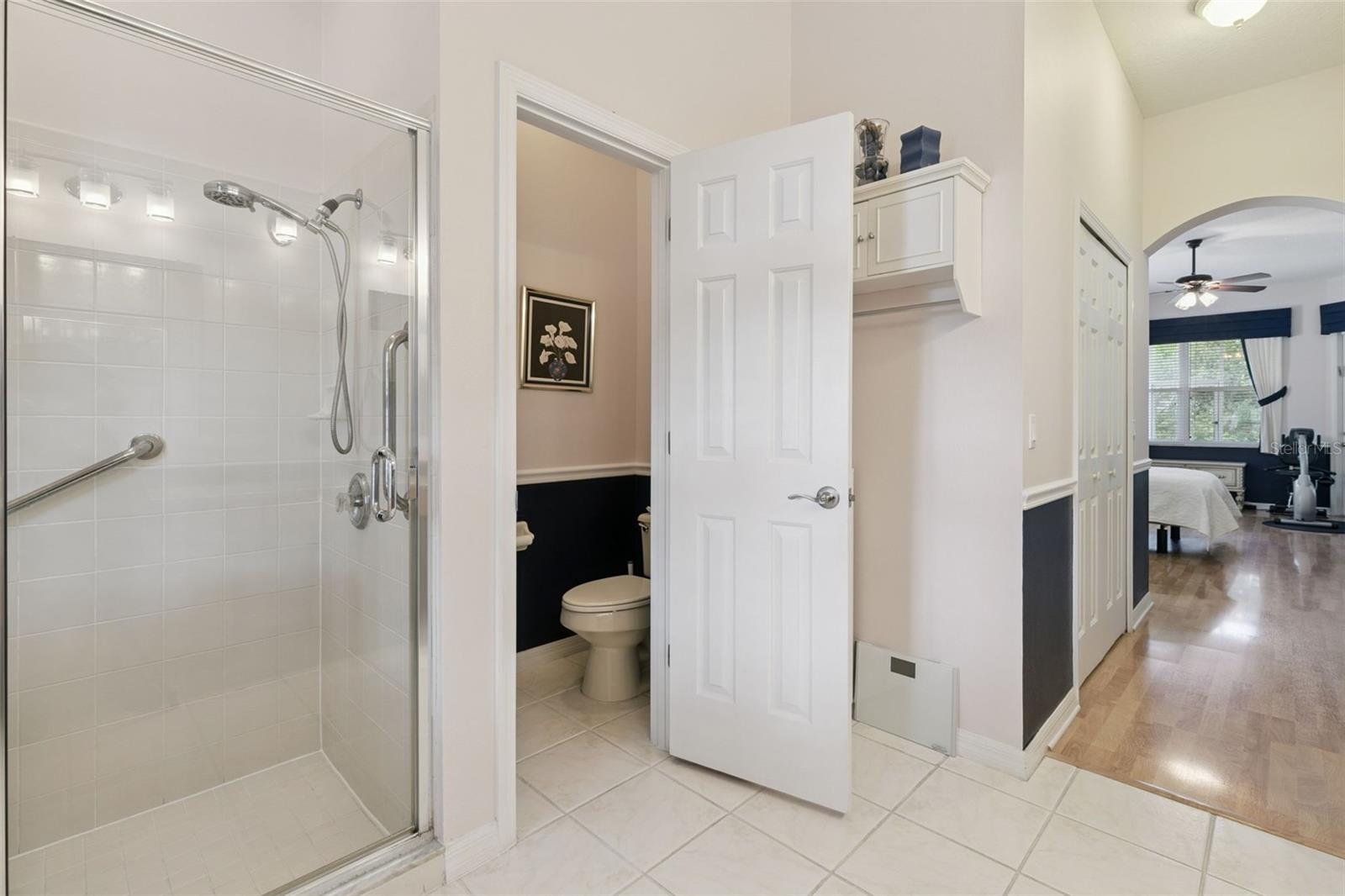 Image 25 of 62 For 884 Kersfield Circle