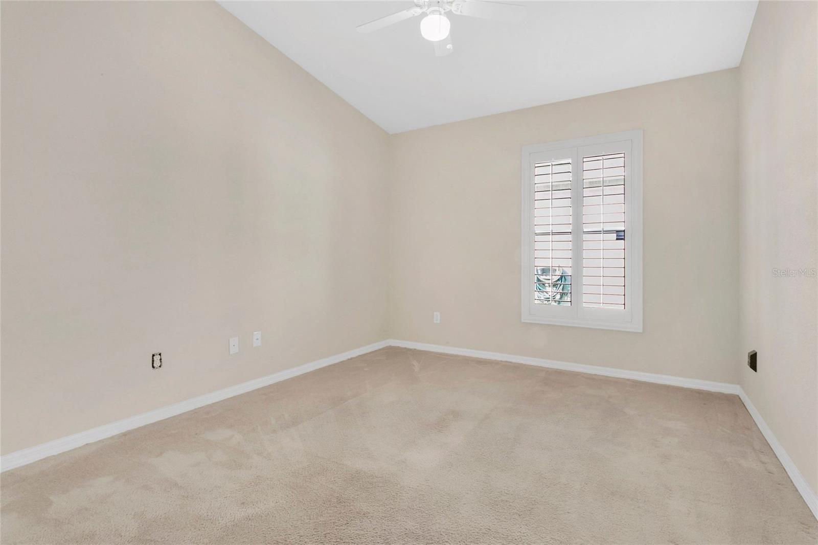 Image 10 of 40 For 3318 Foxcroft Circle